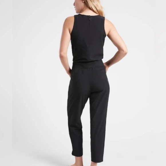 ATHLETA Brooklyn Black Sleeveless Jumpsuit Women’s Size 22 Semi Fitted Ankle - Picture 8 of 9